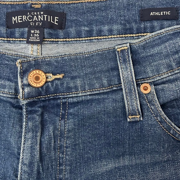 J.Crew Mercantile Athletic Fit Jeans Mens 38x35‎ Medium Wash Blue Denim Casual - Picture 2 of 7